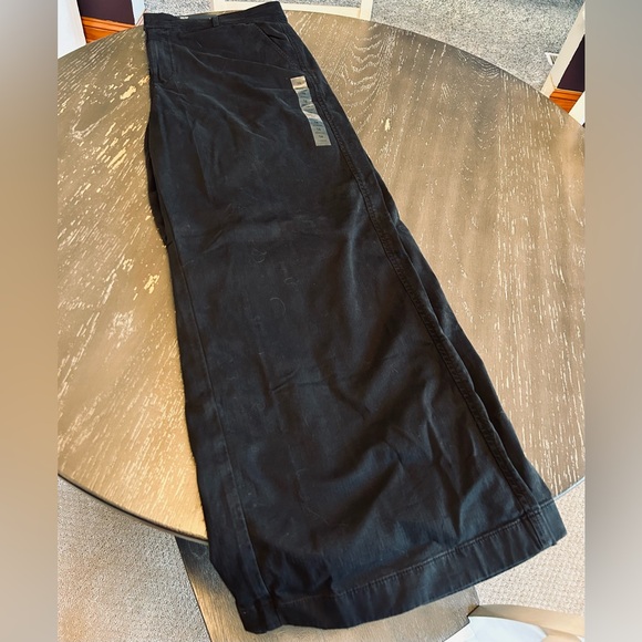 American Eagle stretch low-rise wide-leg khakis in black.Size 16. NWT - Picture 5 of 11